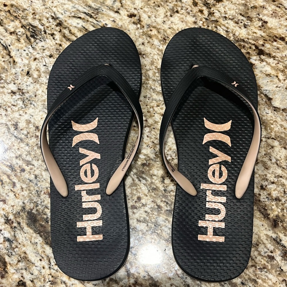 Hurley women flip flops size 8